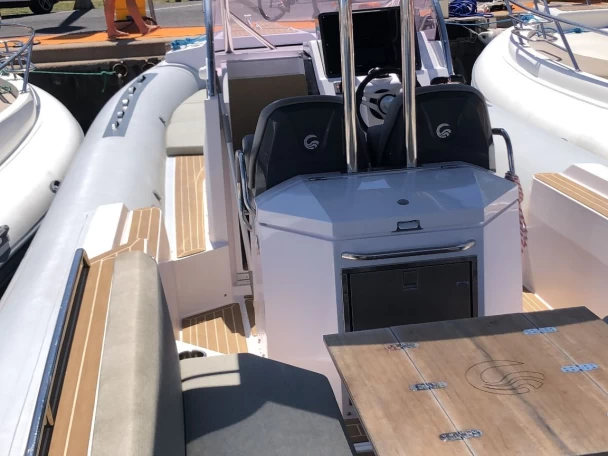 Verhuur RIB Capelli met vaarbewijs