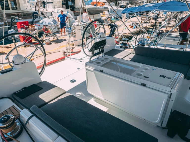 Verhuur Zeilboot in Seget Donji - Jeanneau Jeanneau 54