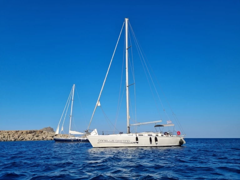 Zeilboot te huur in Port Lindos voor de beste prijs