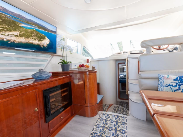 Motorboot te huur in Villasimius voor de beste prijs