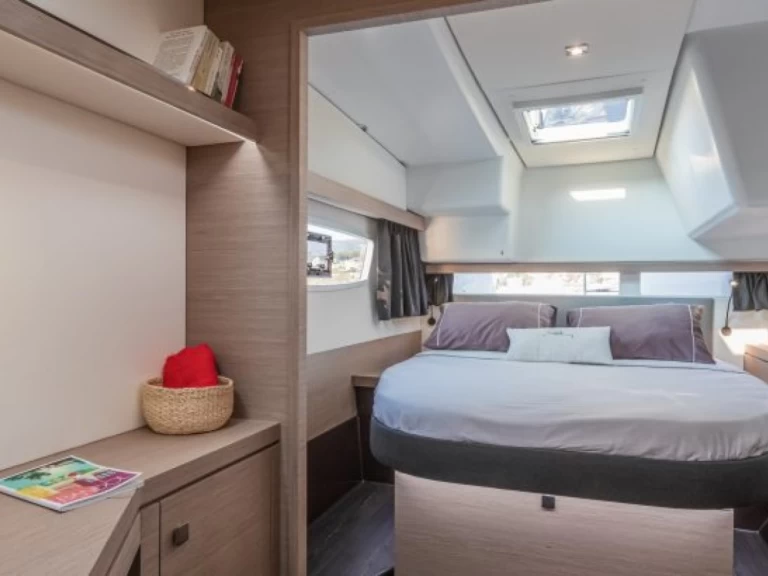 Huur Catamaran met of zonder schipper Fountaine Pajot in Lissabon