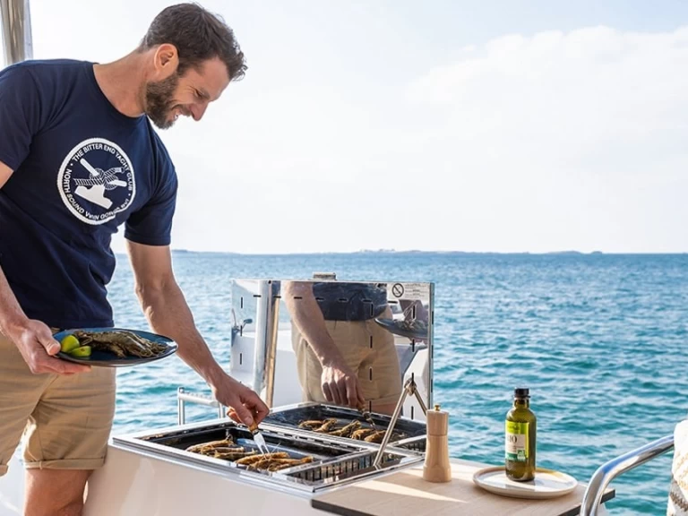 Verhuur Catamaran Fountaine Pajot met vaarbewijs