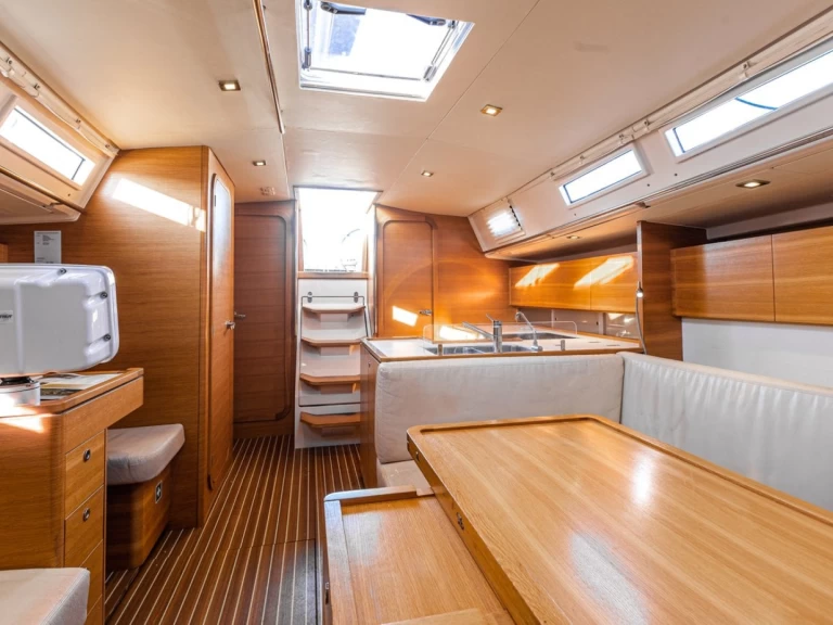 Verhuur Zeilboot Salona met vaarbewijs