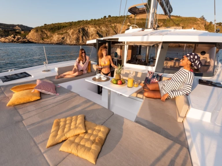 Huur Catamaran met of zonder schipper Bali in Ibiza Town