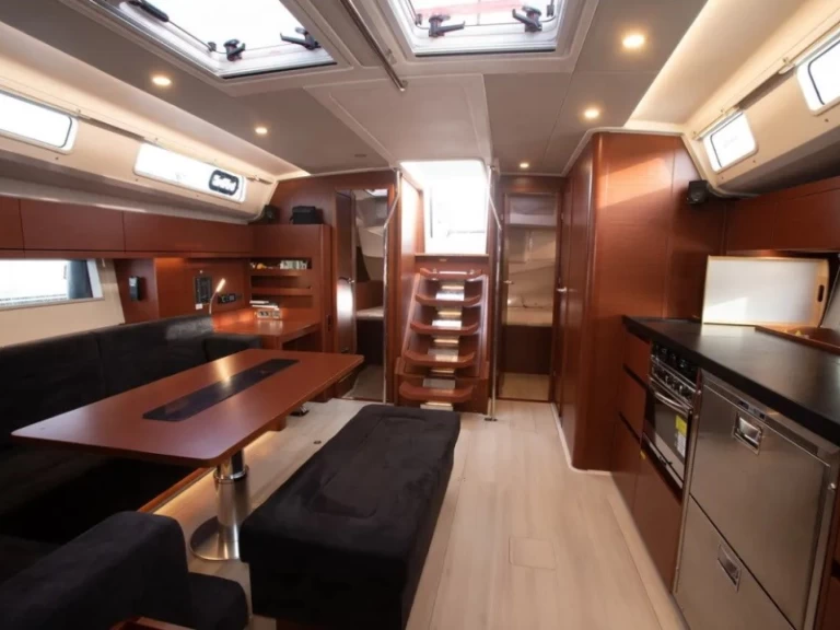 Zeilboot te huur in Lefkáda voor de beste prijs