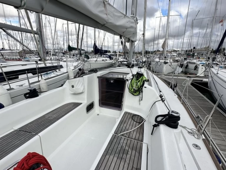 Verhuur Zeilboot Bénéteau met vaarbewijs