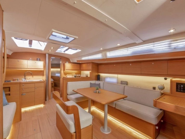 Bootverhuur Dufour Dufour 430 Grand Large in Le Marin via SamBoat
