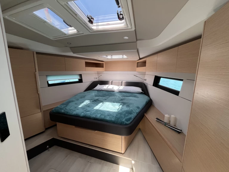 Hanse Hanse 460 - 4 cabine - 2 bagni - 10 posti letto te huur van particulier of professional in Castiglioncello