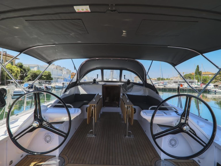 Bootverhuur Elan Impression 45 in Zadar via SamBoat