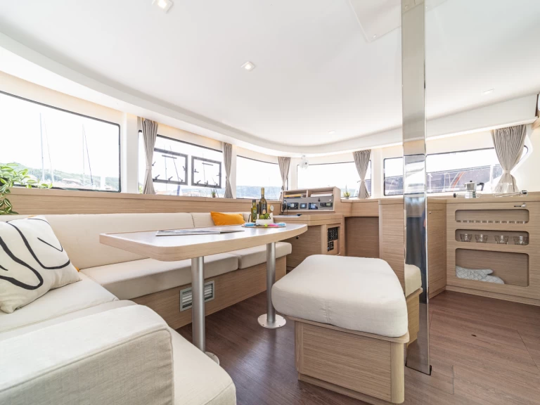 Catamaran te huur in Skradin voor de beste prijs