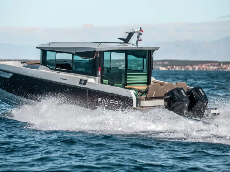 Bootverhuur Sukošan goedkoop Saxdor 320 GTC