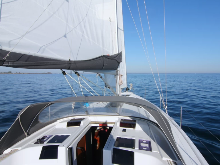 Bootverhuur Hanse Hanse 415 in Heiligenhafen via SamBoat