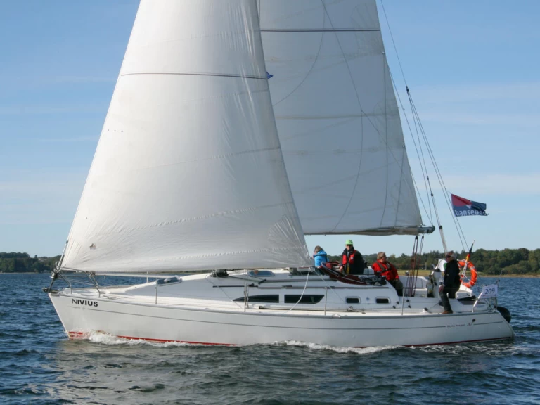Huur een Jeanneau Sun Fast 37 in Flensburg