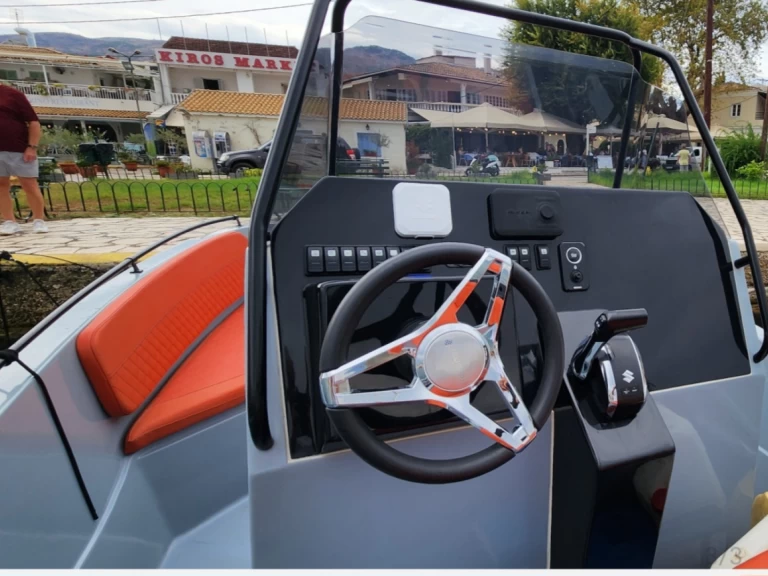 Bootverhuur Nireus CL620 in Korfoe via SamBoat