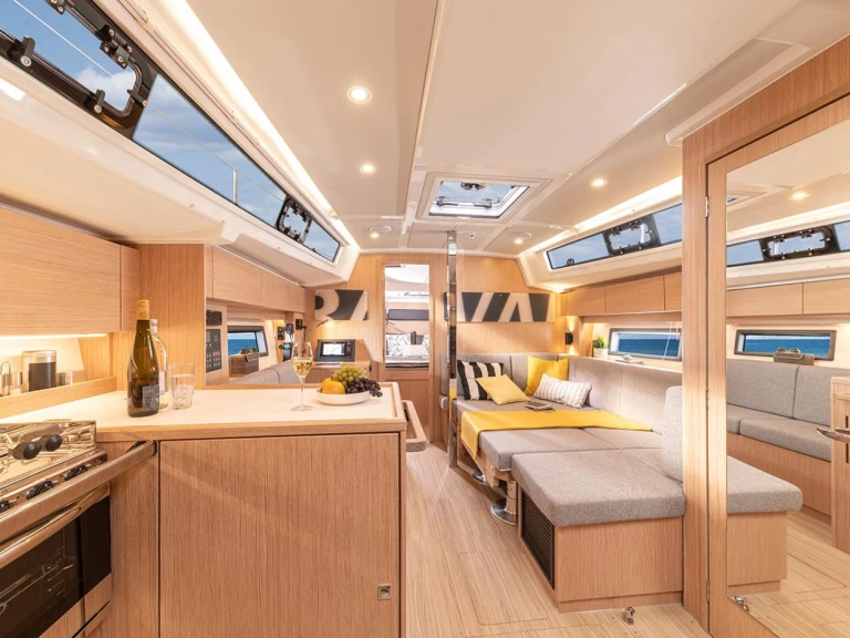 Bavaria Bavaria C42 te huur van particulier of professional in Portoferraio