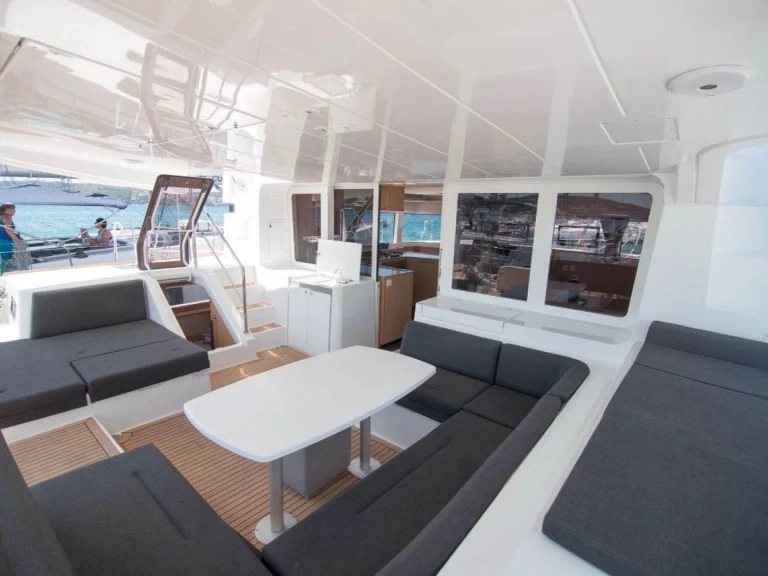 Verhuur Catamaran in Palma de Mallorca - Lagoon Lagoon 52 F