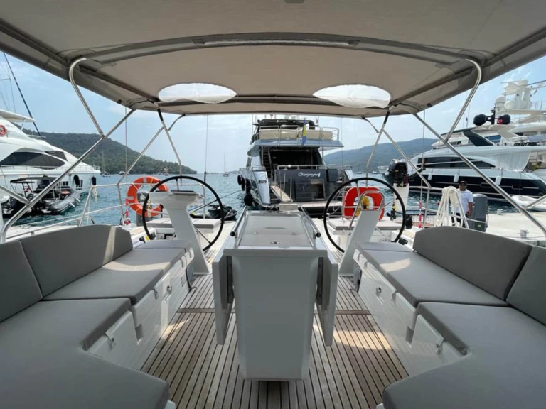 Verhuur Zeilboot in Marmaris (district) - Bénéteau Oceanis 51.1