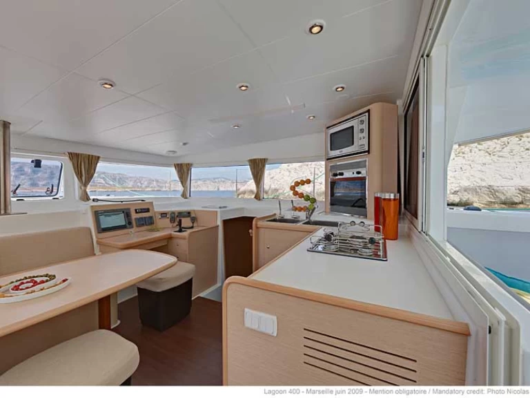 Catamaran te huur in Saint George's voor de beste prijs