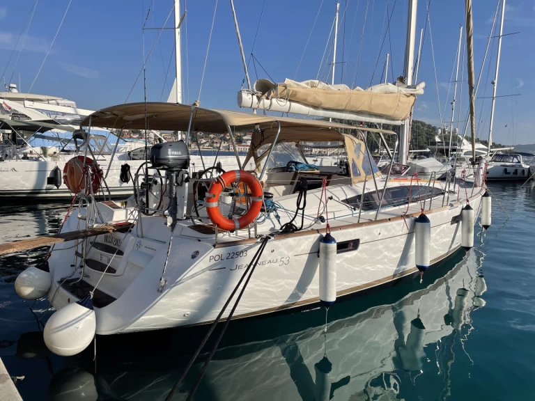 Bootverhuur Jeanneau Jeanneau 53 in Rogoznica via SamBoat