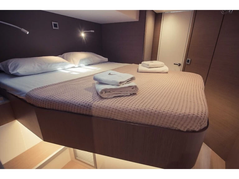 Catamaran te huur in Préveza voor de beste prijs