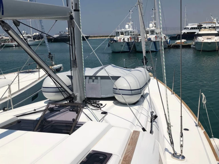 Bootverhuur Ellinikó goedkoop Sun Odyssey 479