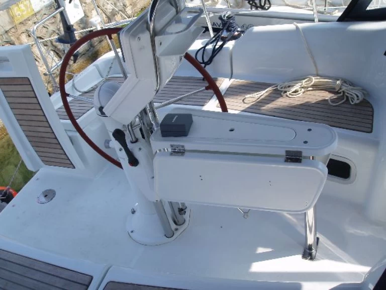 Verhuur Zeilboot Bénéteau met vaarbewijs