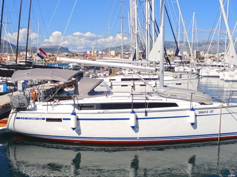 Verhuur Zeilboot in Split - Bavaria Cruiser 34