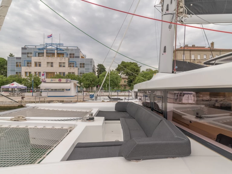 Catamaran te huur in Zadar voor de beste prijs