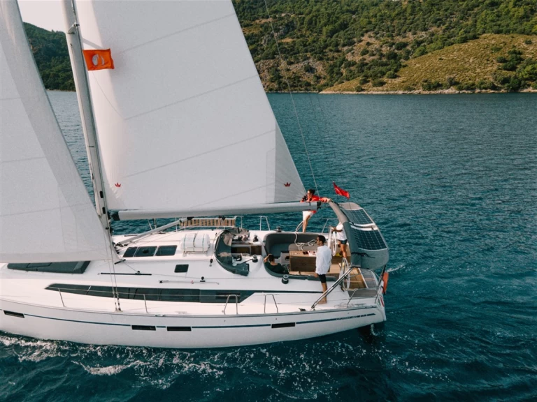 Verhuur Zeilboot in Fethiye - Bavaria Cruiser 46