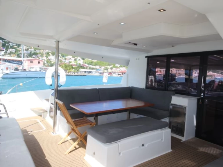 Jachthuur in Frenchtown - Fountaine Pajot Saona 47 via SamBoat