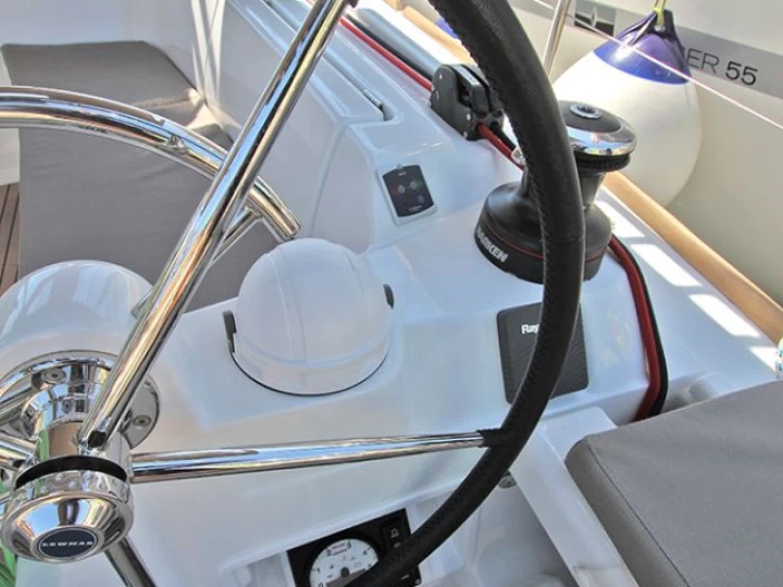 Verhuur Zeilboot Jeanneau met vaarbewijs