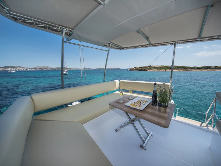 Verhuur Catamaran in Álimos - Nautitech Nautitech 46 Fly