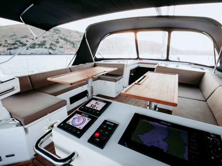 Verhuur Zeilboot in Lávrio - Bavaria Bavaria C57