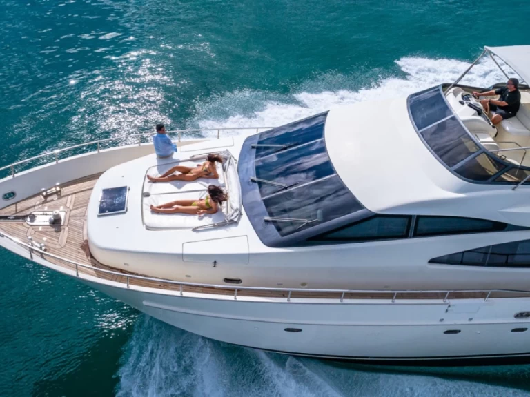 Huur een Azimut 70 Seajet in Palma de Mallorca