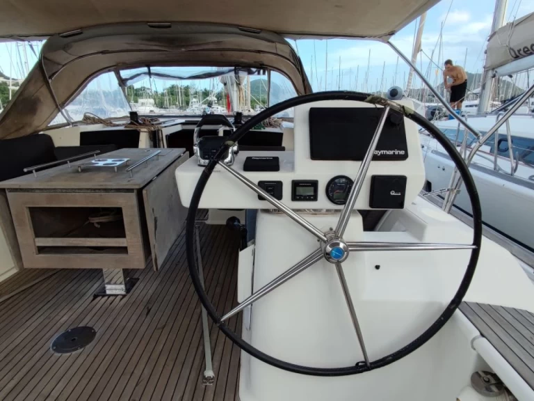 Jachthuur in Le Marin - Dufour Dufour 520 Grand Large via SamBoat