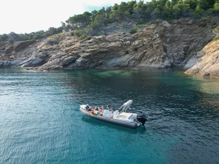 Verhuur RIB Saver met vaarbewijs