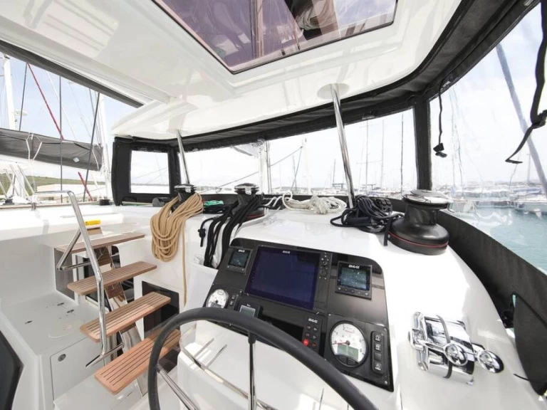 Verhuur Catamaran in Kaštela - Lagoon Lagoon 450 Sport Top