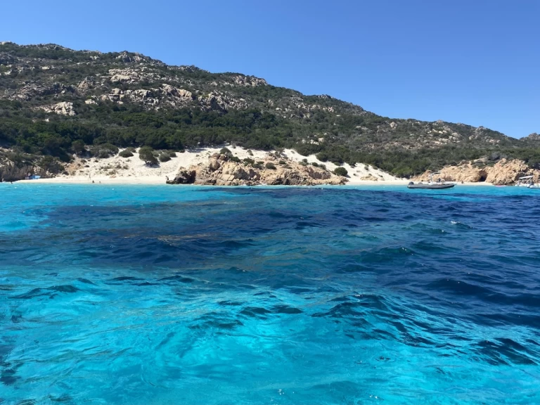 Bootverhuur La Maddalena goedkoop 33 GTO SPORT