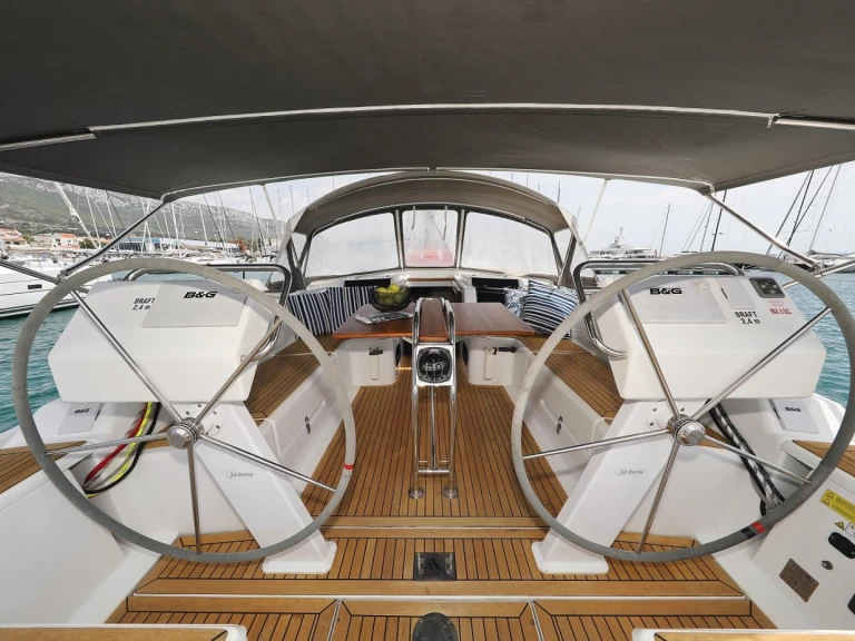 Hanse Hanse 455 te huur van particulier of professional in Šibenik