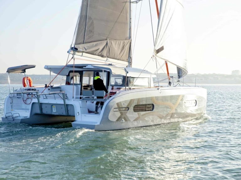 Verhuur Catamaran in Göcek - Excess Excess 11