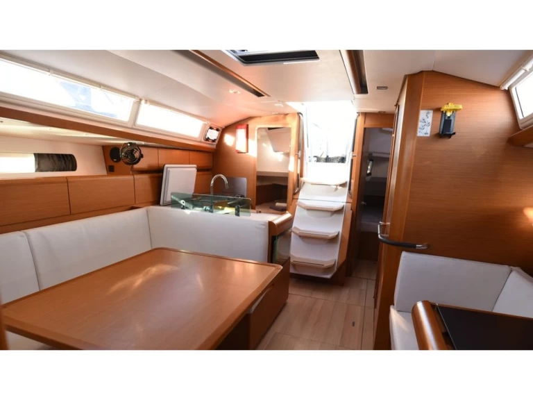 Verhuur Zeilboot in Volos - Jeanneau Sun Odyssey 419
