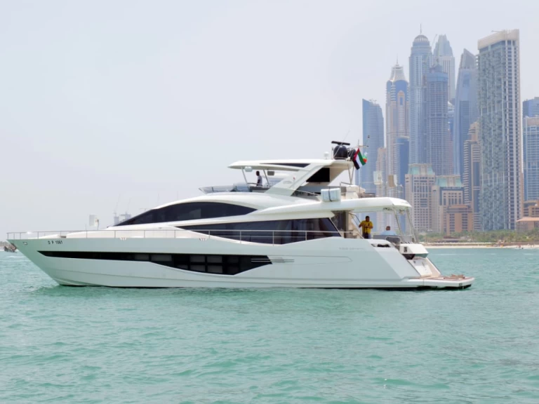Huur een Galeon Galeon 260 in Dubai Marina
