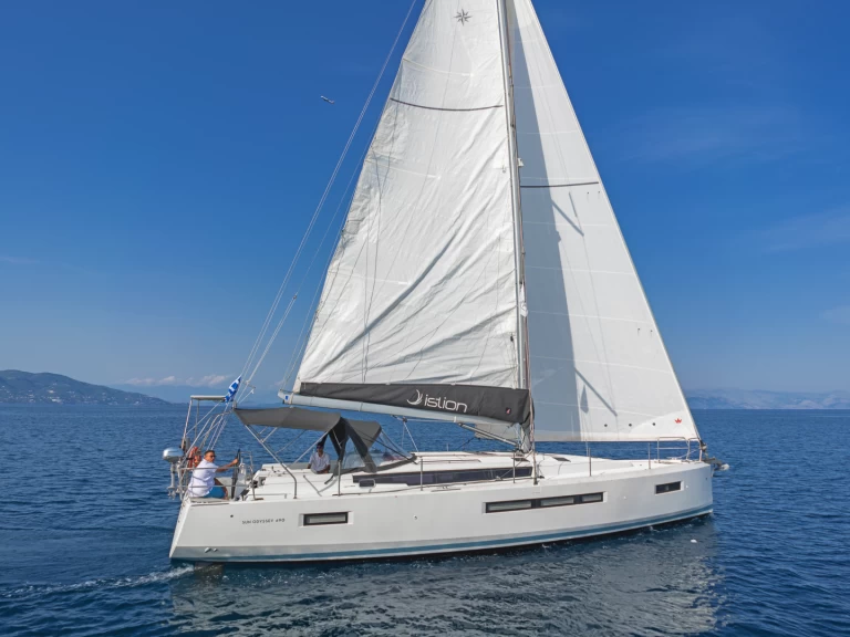 Bootverhuur Jeanneau Sun Odyssey 490 in Gouviá via SamBoat