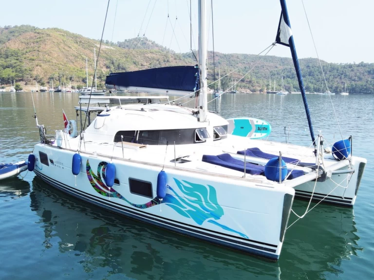 Catamaran te huur in Fethiye voor de beste prijs