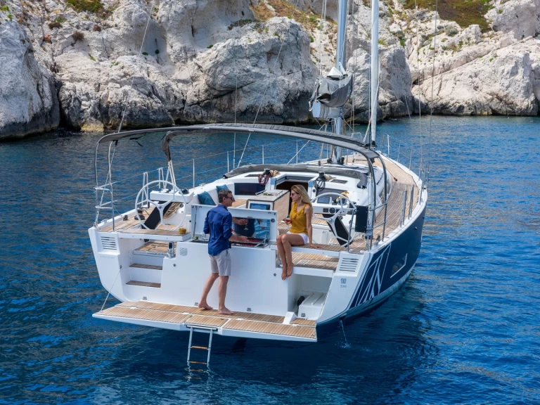Jachthuur in Saint-Mandrier-sur-Mer - Dufour Dufour 530 via SamBoat