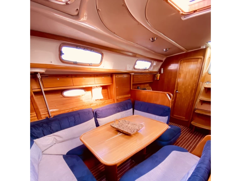Bootverhuur Lefkáda goedkoop Bavaria 42 Cruiser