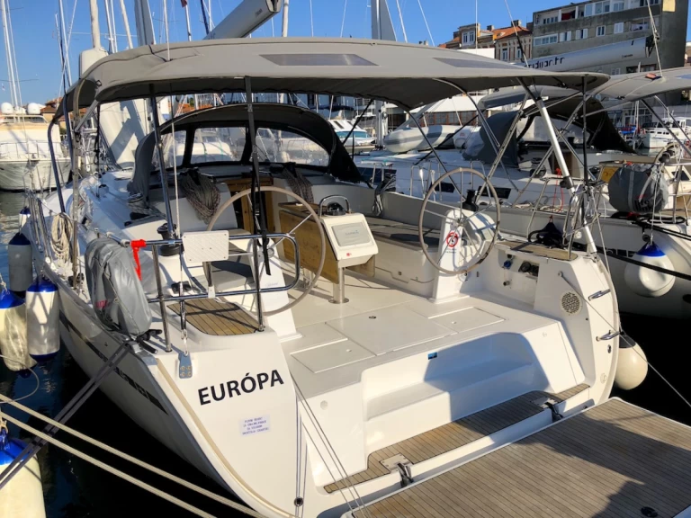 Verhuur Zeilboot in Zadar - Bavaria Cruiser 46