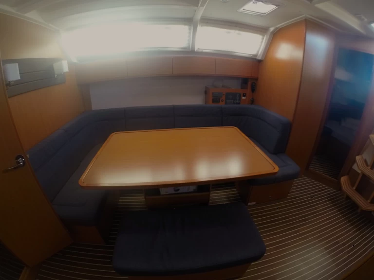 Zeilboot te huur in Zadar voor de beste prijs