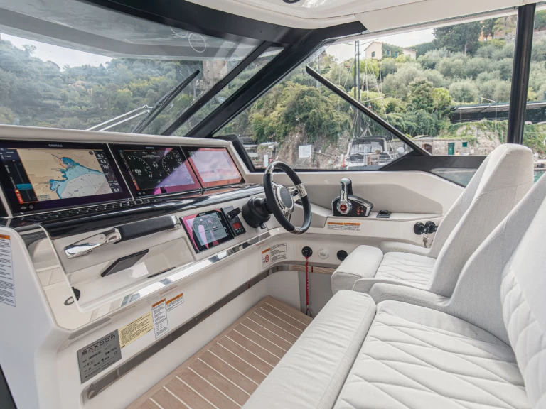 Motorboot te huur in Hydra voor de beste prijs