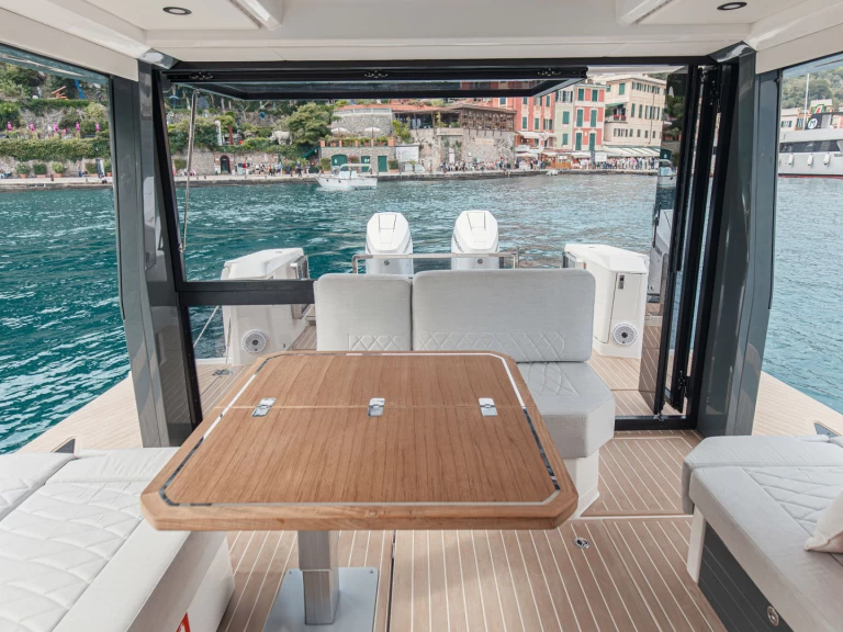 Jachthuur in Hydra - Saxdor Saxdor 400 GTO via SamBoat